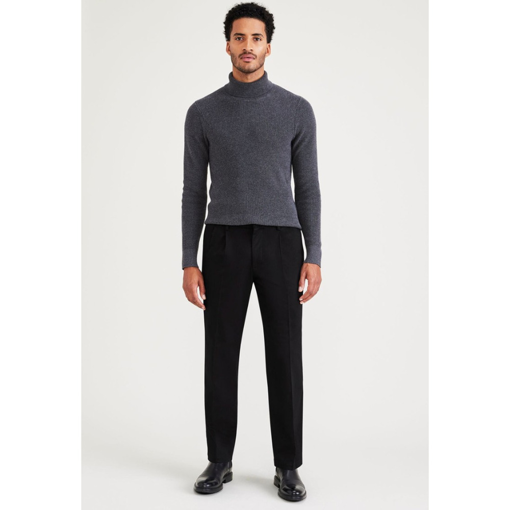 Dockers Men Stain Defender Classic Fit Khaki Pleated Pants Black Size 40X29